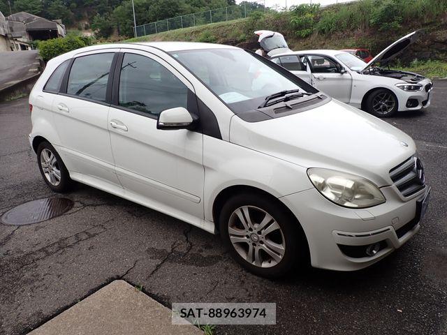Mercedes Benz B-CLASS 2010-03 7877638-3