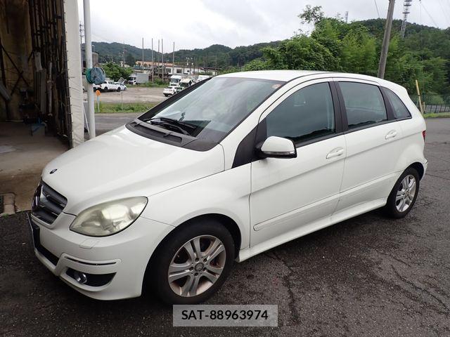 Mercedes Benz B-CLASS 2010-03 7877638-5