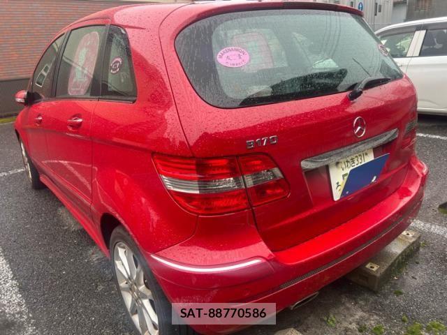 Mercedes Benz B-CLASS 2006-04 7877646-4