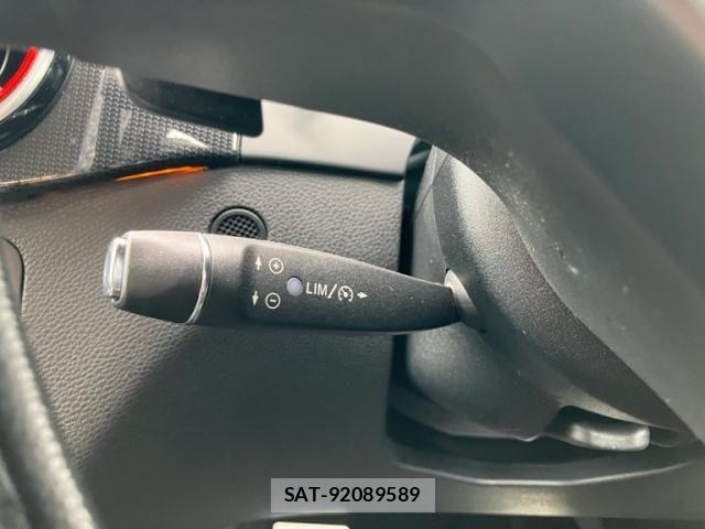 Mercedes Benz B-CLASS 2012-04 7979896-20