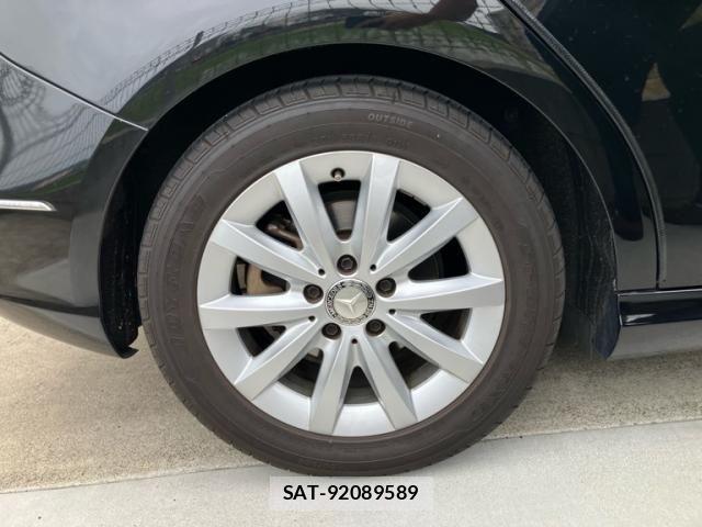 Mercedes Benz B-CLASS 2012-04 7979896-4