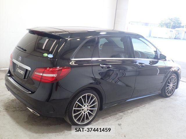 Mercedes Benz B-CLASS 2016-05 7979888-7