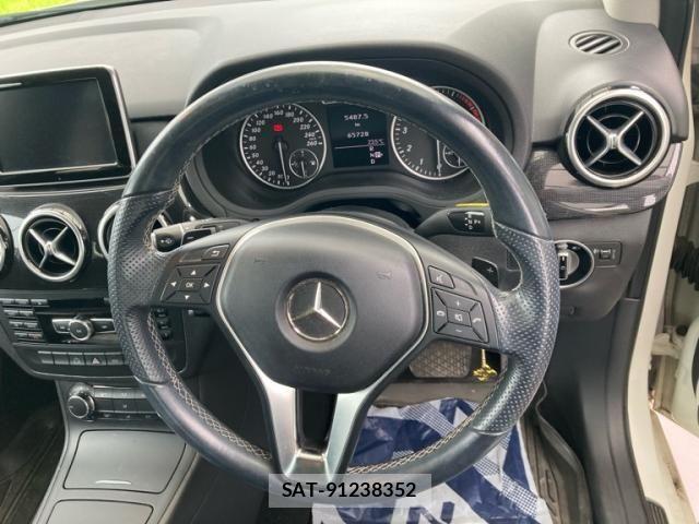 Mercedes Benz B-CLASS 2013-03 8036647-18