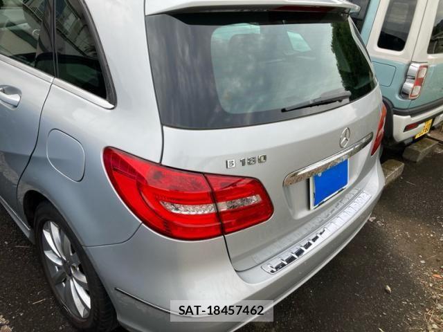 Mercedes Benz B-CLASS 2012-12 8036648-9