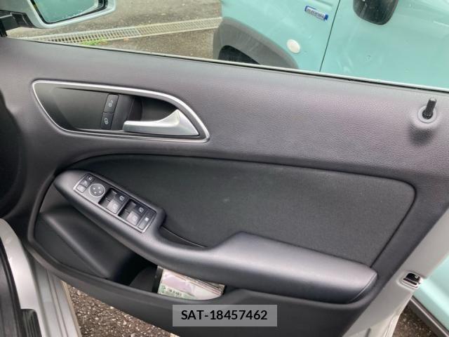 Mercedes Benz B-CLASS 2012-12 8036648-16