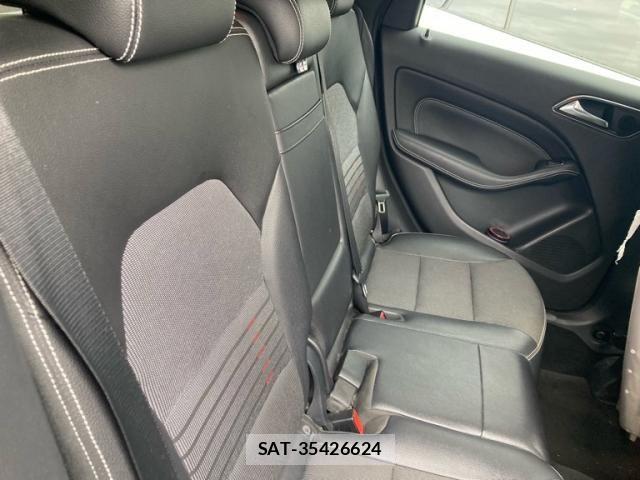 Mercedes Benz B-CLASS 2017-12 8036646-11