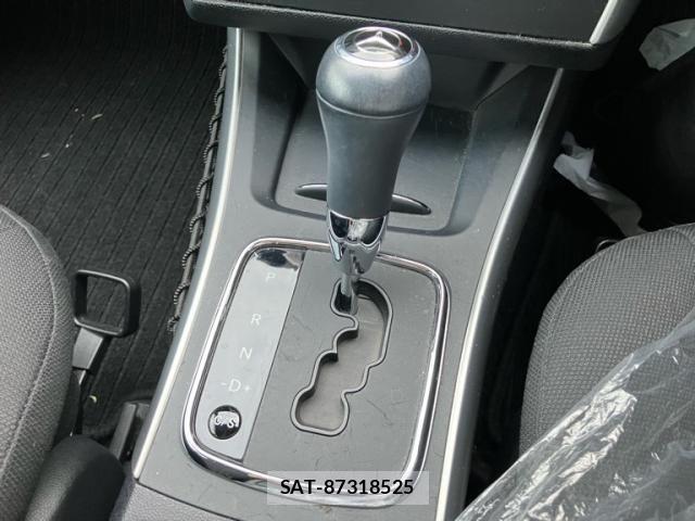 Mercedes Benz B-CLASS 2011-09 8036654-16