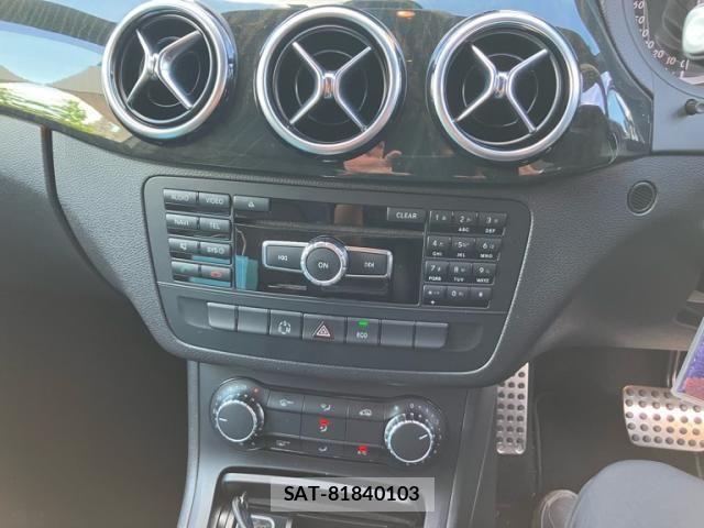 Mercedes Benz B-CLASS 2014-08 8036649-17