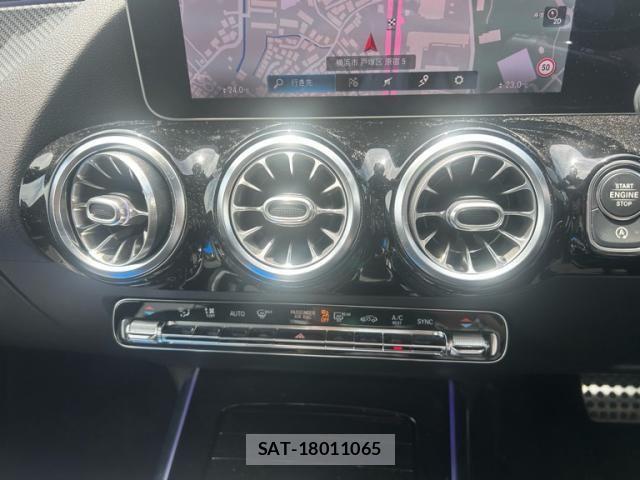 Mercedes Benz B-CLASS 2019-11 8036636-21