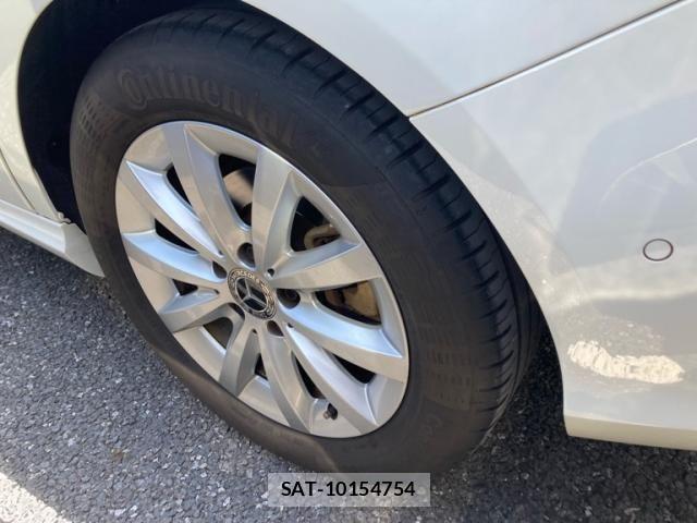 Mercedes Benz B-CLASS 2017-07 8036644-10
