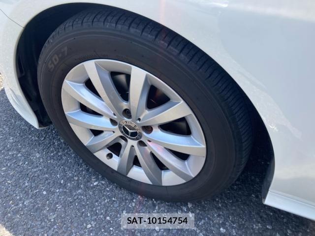 Mercedes Benz B-CLASS 2017-07 8036644-11