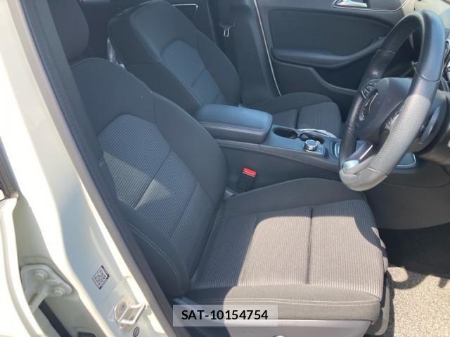 Mercedes Benz B-CLASS 2017-07 8036644-13