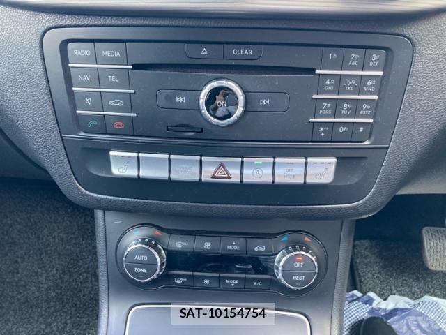 Mercedes Benz B-CLASS 2017-07 8036644-22