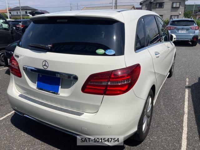 Mercedes Benz B-CLASS 2017-07 8036644-5