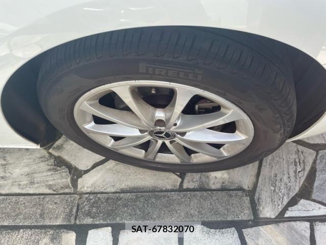 Mercedes Benz B-CLASS 2021-03 8100334-4