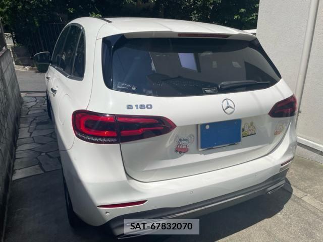 Mercedes Benz B-CLASS 2021-03 8100334-7