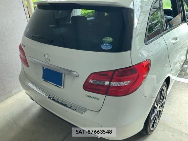 Mercedes Benz B-CLASS 2014-09 8100338-3
