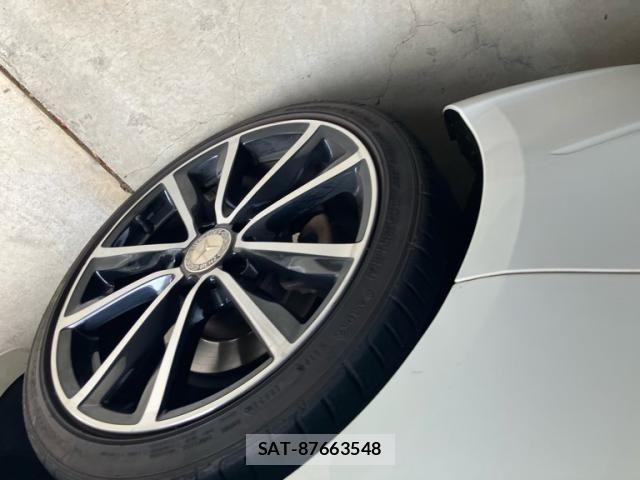 Mercedes Benz B-CLASS 2014-09 8100338-8