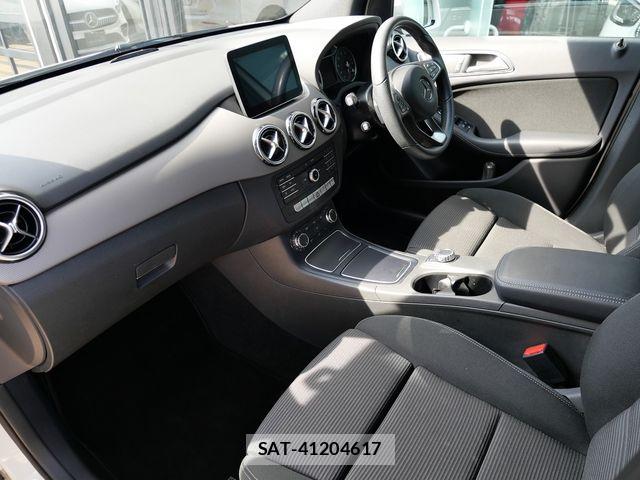 Mercedes Benz B-CLASS 2017-05 8100336-17