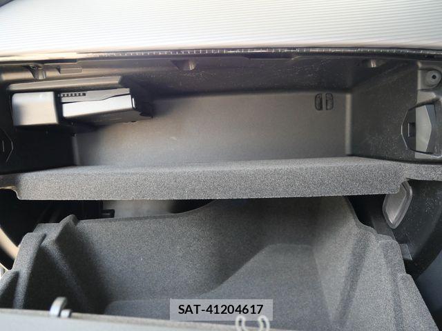 Mercedes Benz B-CLASS 2017-05 8100336-18