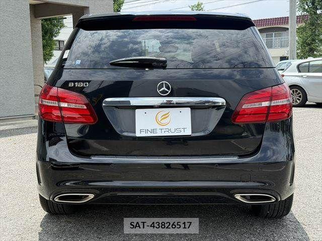Mercedes Benz B-CLASS 2016-12 8100339-16