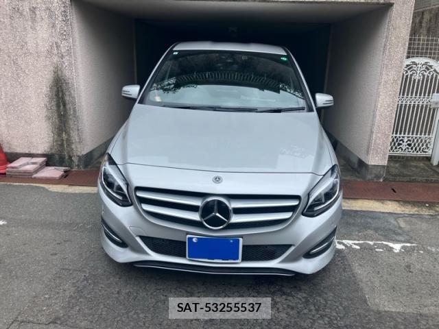 Mercedes Benz B-CLASS 2017-08 8208614-0