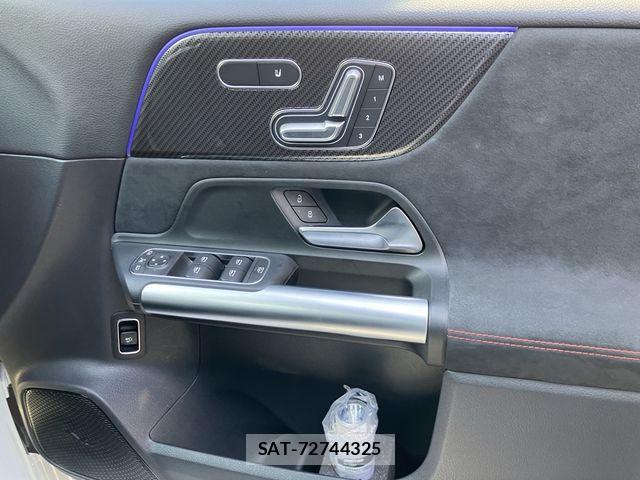 Mercedes Benz B-CLASS 2024-11 8208609-4