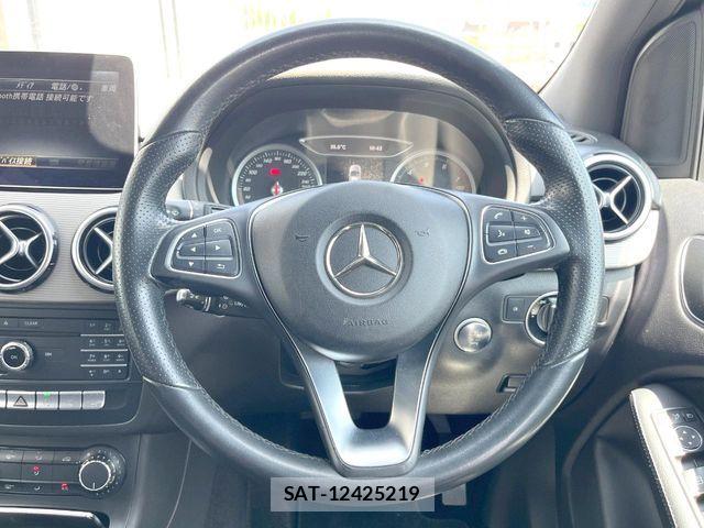 Mercedes Benz B-CLASS 2017-07 8230755-11