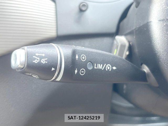 Mercedes Benz B-CLASS 2017-07 8230755-6