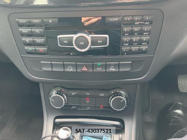Mercedes Benz B-CLASS 2014-04 8315352-17