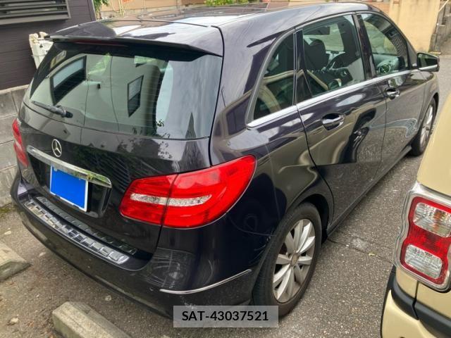 Mercedes Benz B-CLASS 2014-04 8315352-2