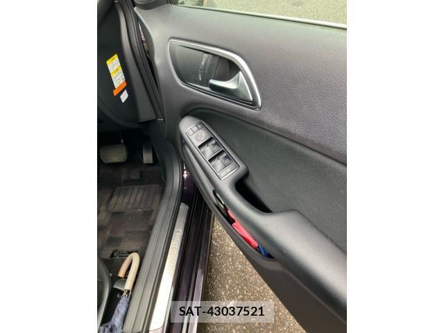 Mercedes Benz B-CLASS 2014-04 8315352-7