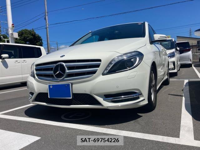 Mercedes Benz B-CLASS 2014-06 8354910-0