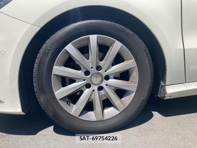 Mercedes Benz B-CLASS 2014-06 8354910-12