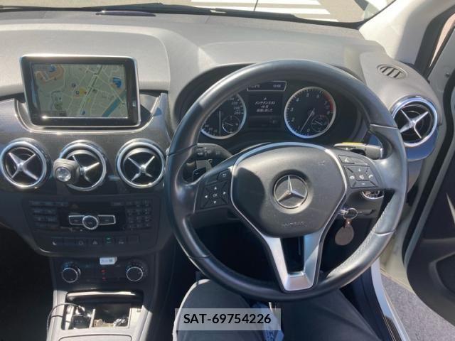 Mercedes Benz B-CLASS 2014-06 8354910-14
