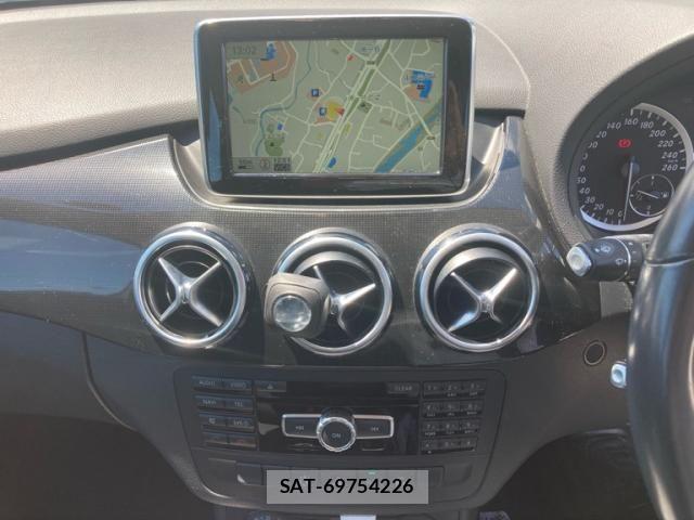 Mercedes Benz B-CLASS 2014-06 8354910-15