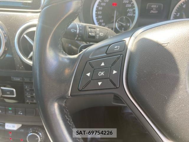 Mercedes Benz B-CLASS 2014-06 8354910-18