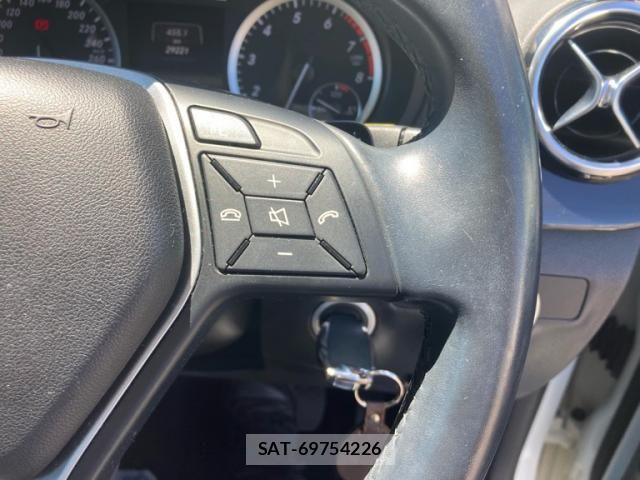 Mercedes Benz B-CLASS 2014-06 8354910-19