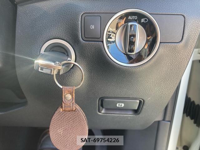 Mercedes Benz B-CLASS 2014-06 8354910-20