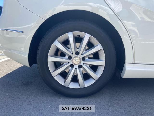 Mercedes Benz B-CLASS 2014-06 8354910-7