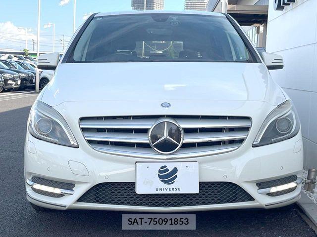 Mercedes Benz B-CLASS 2014-02 8366907-14