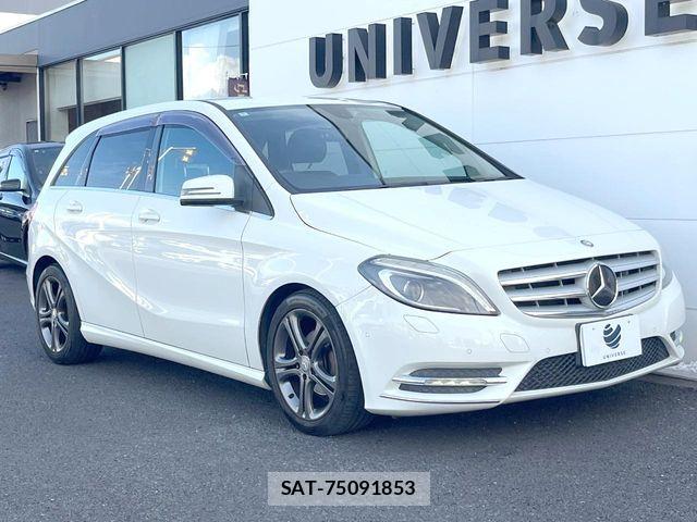 Mercedes Benz B-CLASS 2014-02 8366907-16