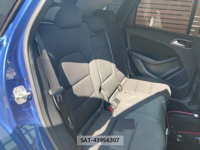 Mercedes Benz B-CLASS 2012-10 8366909-11
