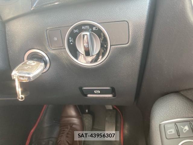 Mercedes Benz B-CLASS 2012-10 8366909-17