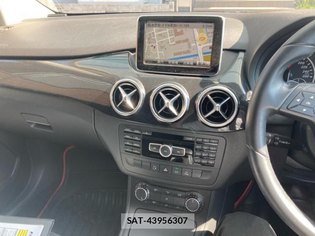 Mercedes Benz B-CLASS 2012-10 8366909-19