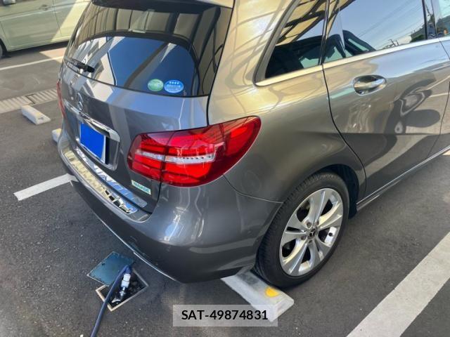 Mercedes Benz B-CLASS 2018-10 8371841-5