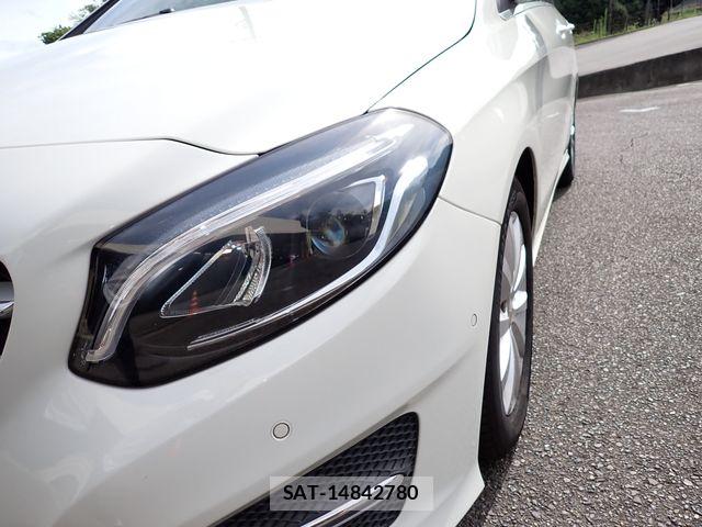 Mercedes Benz B-CLASS 2016-04 8413484-7