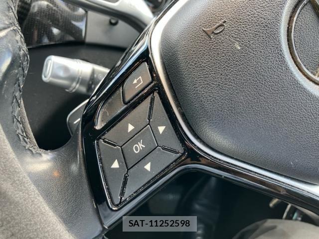 Mercedes Benz B-CLASS 2013-10 8413490-13