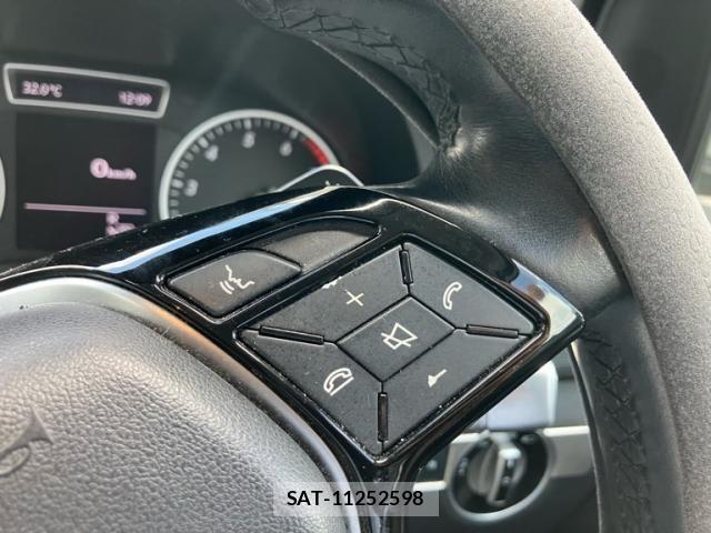 Mercedes Benz B-CLASS 2013-10 8413490-14