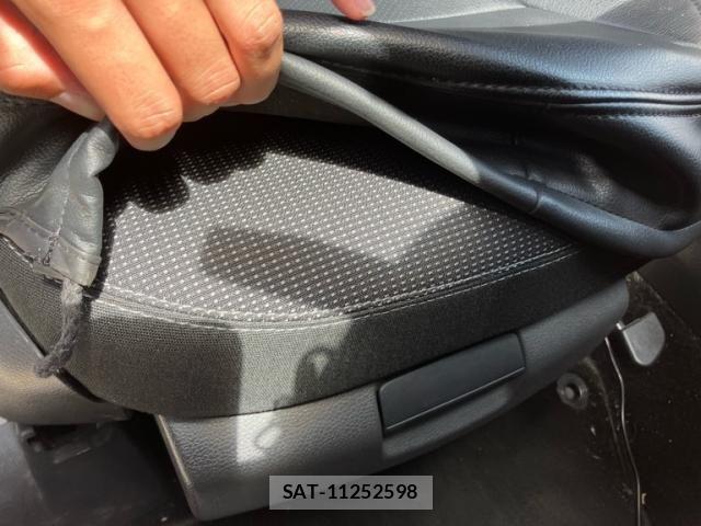 Mercedes Benz B-CLASS 2013-10 8413490-19